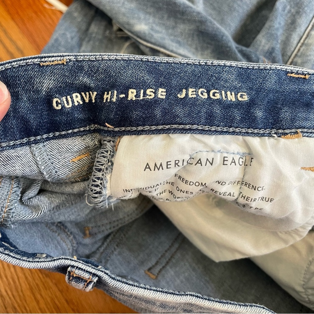 AMERICAN EAGLE AE Ne(x)t Level Curvy High-Waisted Jegging Ripped Patched 4 CURVY - Picture 6 of 16